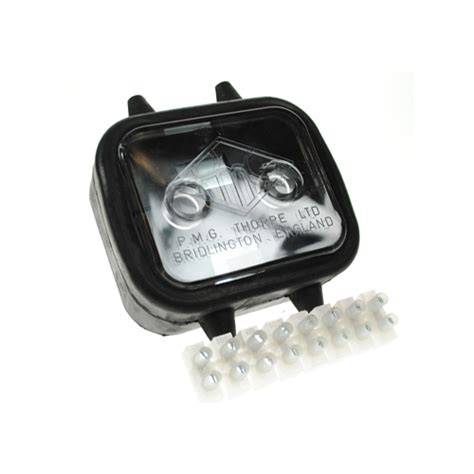 MP299B Britax 8 Way Junction Box 